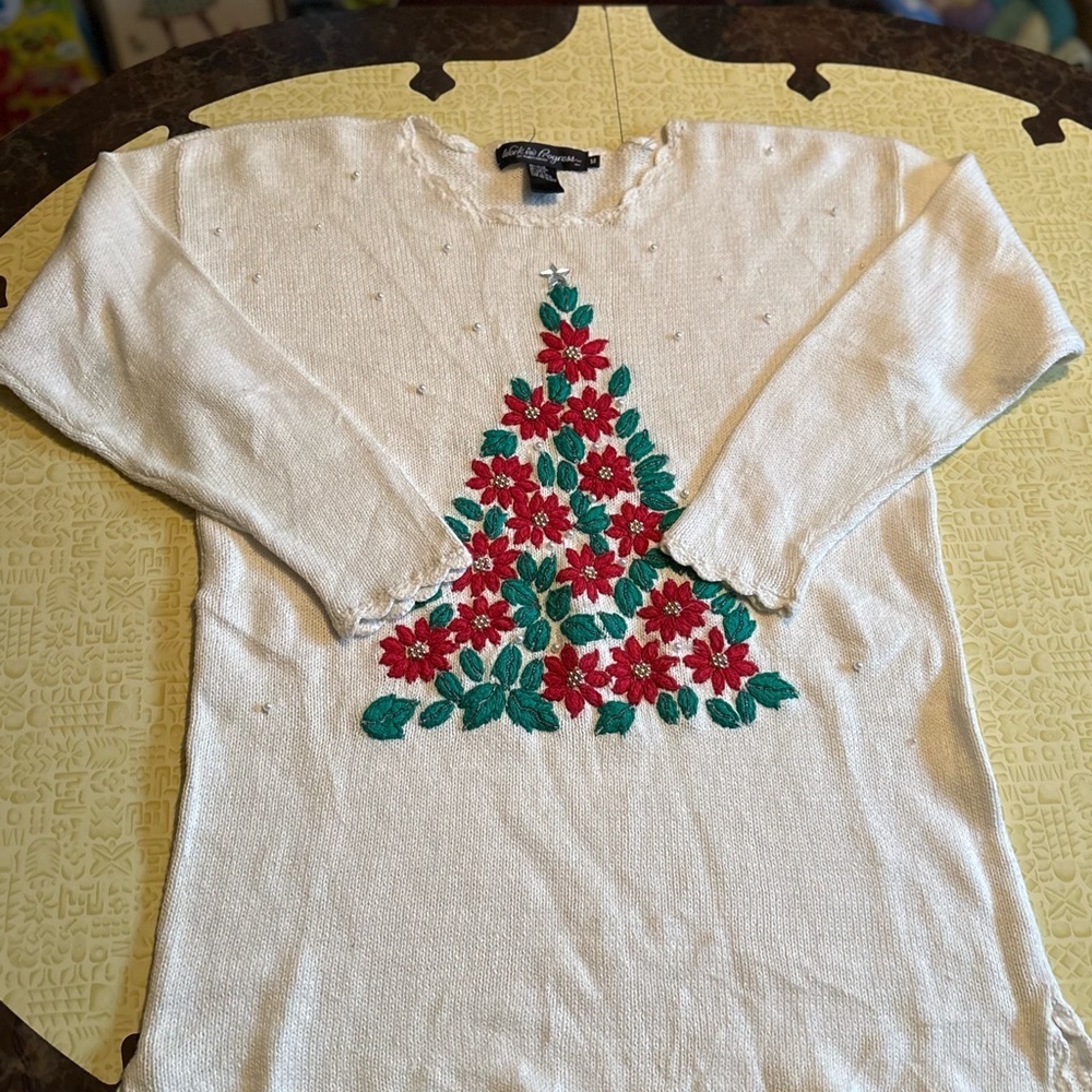 Vintage Holiday Cream Sweater with Red Floral Design